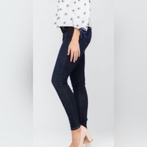 NWT Judy Blue Style: 8393 High Waist Skinny In Dark Blue 9/29